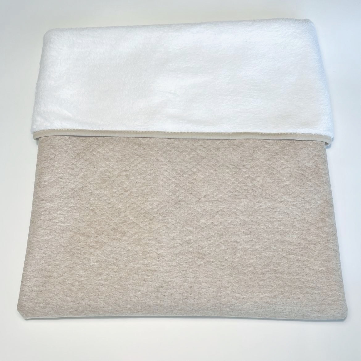 LB210beige.jpg LB210beige.jpg